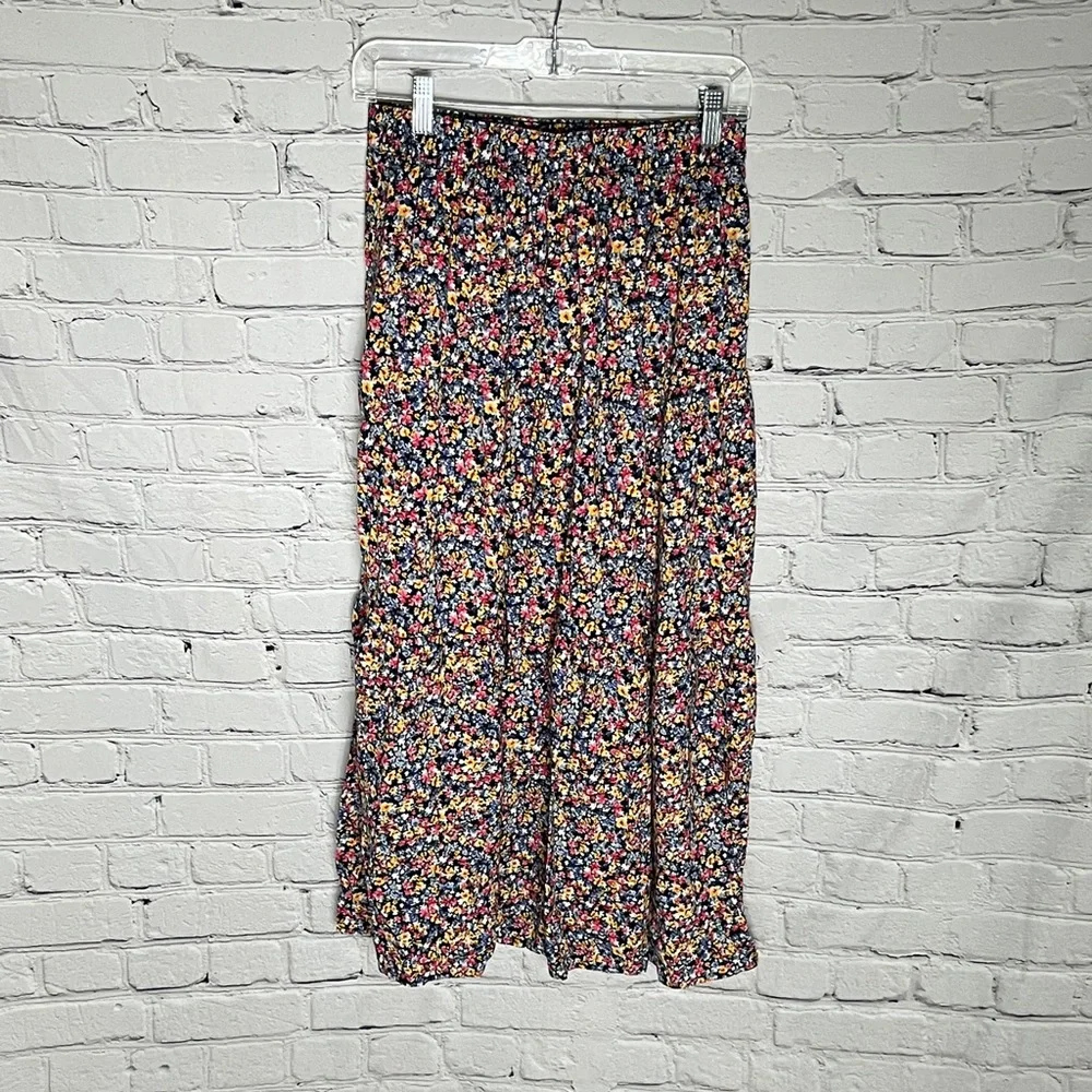 Old Navy Multicolor Floral Maxi Skirt - Picture 1 of 3